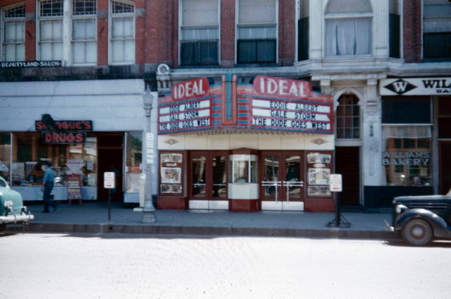 Ideal Theatre - Courtesy Al Johnson (newer photo)